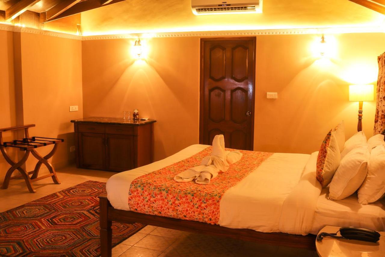 Surya Kiran Heritage Hotel Panaji Exterior foto